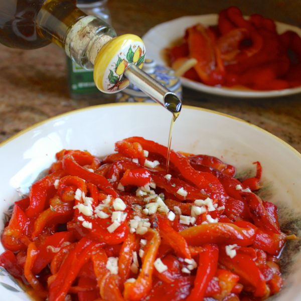 Közlenmiş Kırmızı Biberli Salata Tarifleri | Bordova